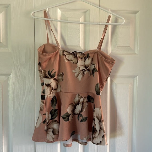 Eclipse Tank Top ❤️❤️ - Picture 3 of 4